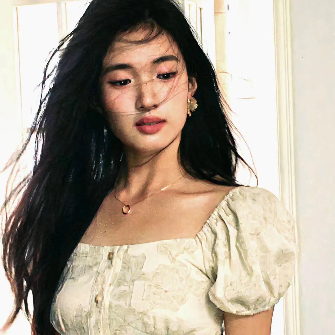 翱翔于天际的夜鹰